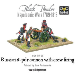 Napoleonic Russian 6 pdr cannon 1809-1815 with crew firing