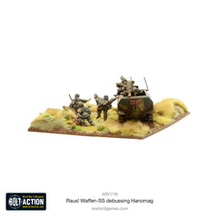 RAUS! Waffen-SS debussing Hanomag