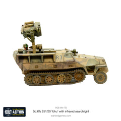 Sd.Kfz 251/20 Uhu with infra-red searchlight